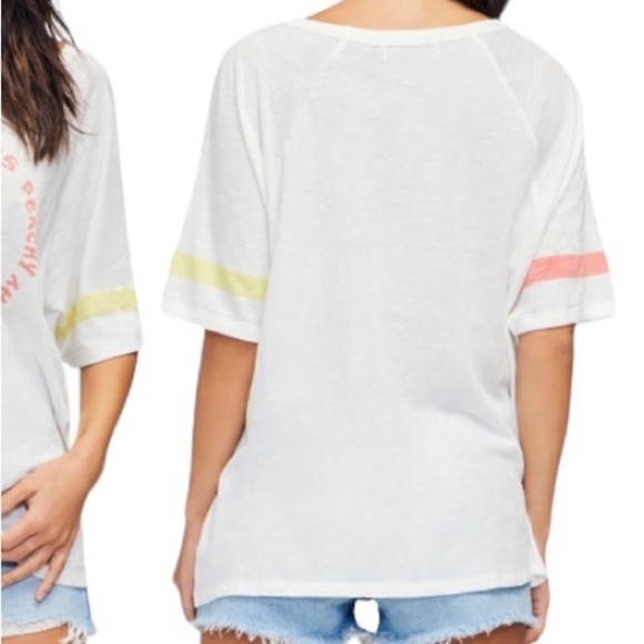 Wildfox Everything’s Peachy Juliette Oversized Lightweight Graphic T-Shirt S - Picture 2 of 8